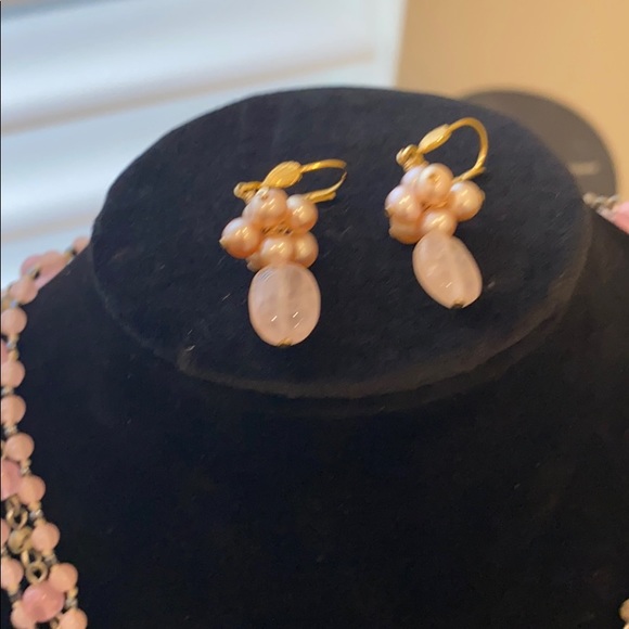 Necklace and earrings - Picture 3 of 4